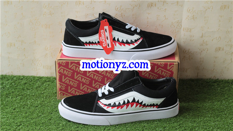 Vans Old Skool Shark Black White